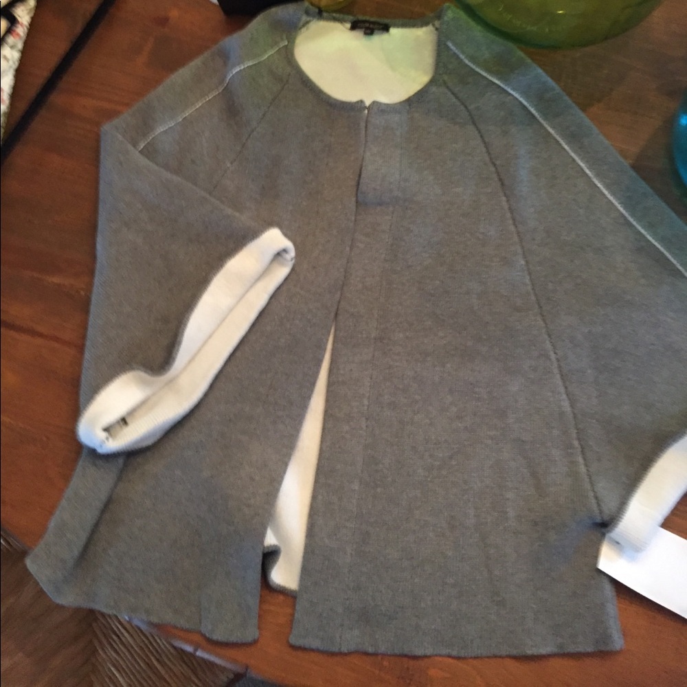 💕NWT SWEATER JACKET!  Fabulous💕